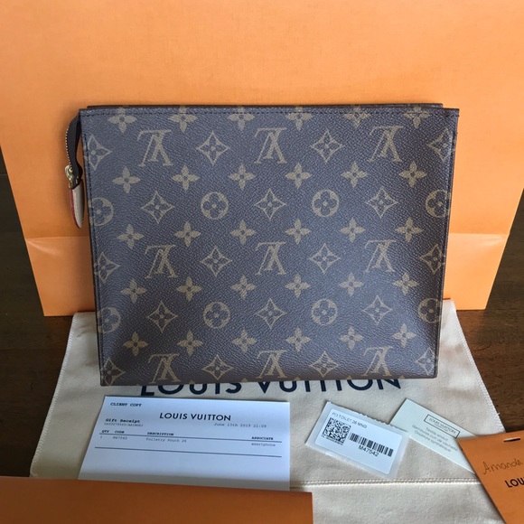 ❌SOLD❌Toiletry 26 - Picture 2 of 7